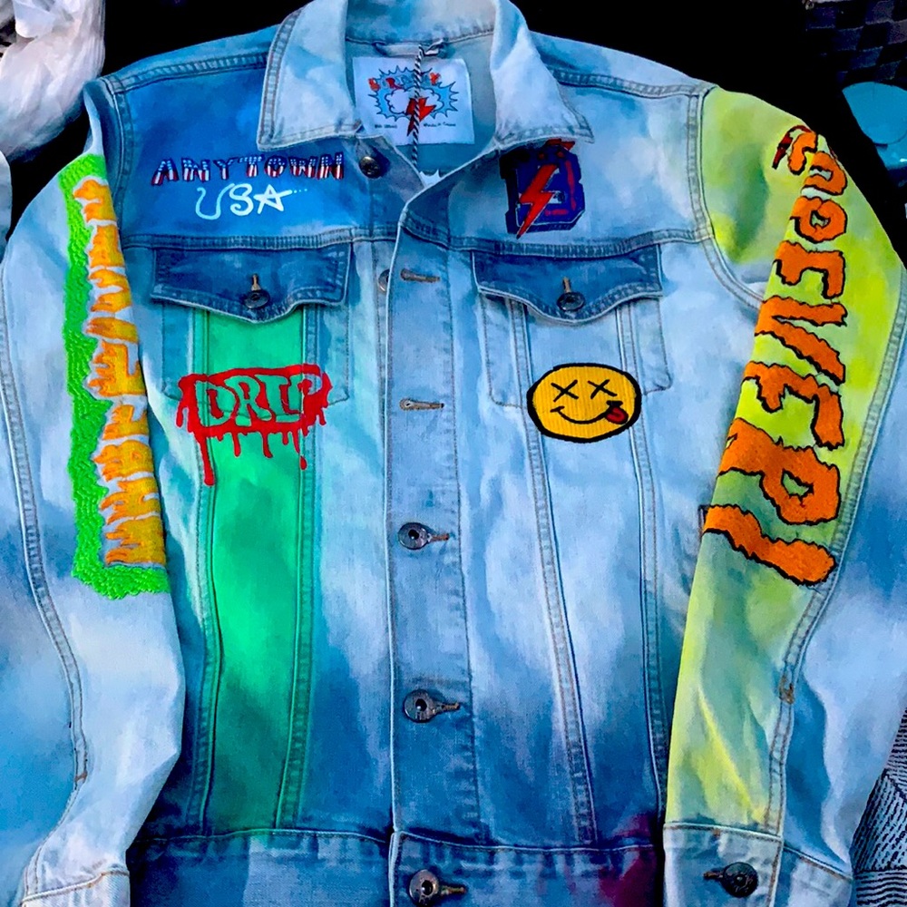 Jean jacket - Picture 2 of 5